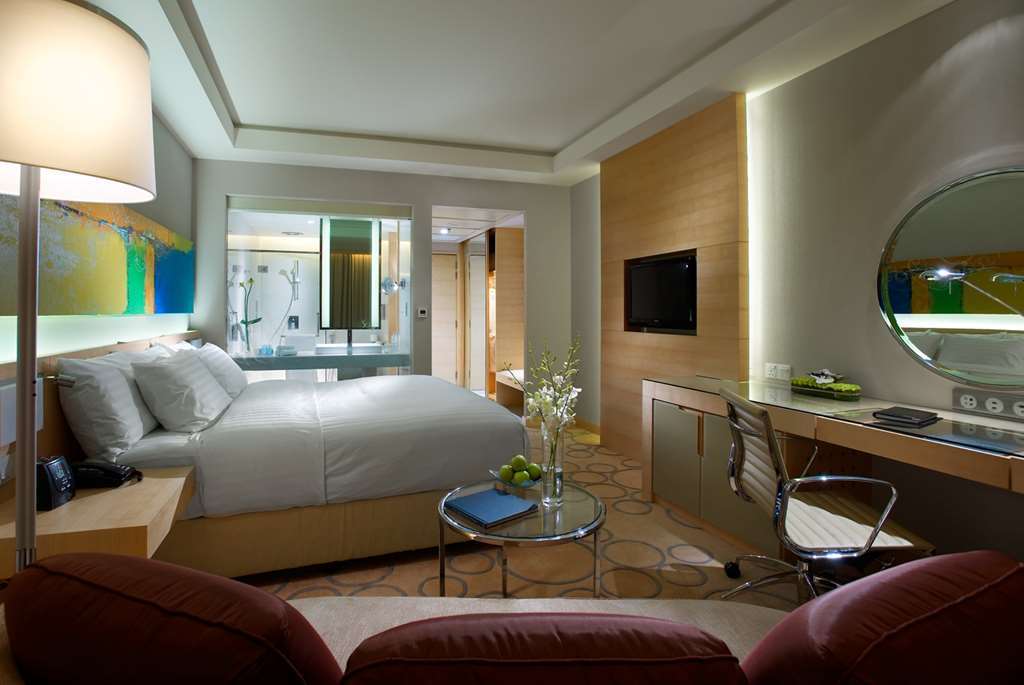 Doubletree By Hilton Kuala Lumpur Hotel Szoba fotó Deluxe Room